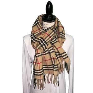 Vintage Burberrys of London Large 100% Lambswool Scarf Made in England